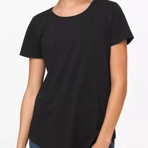 lululemon Love Crewneck T-Shirt Black - Size 4